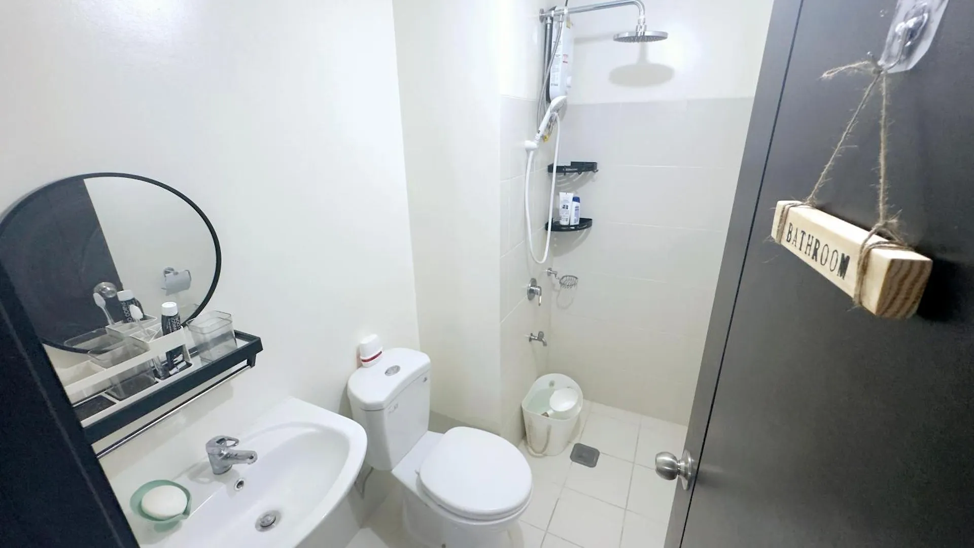 Mari Condo Hostel Manila Philippines